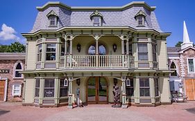 Adventure Suites